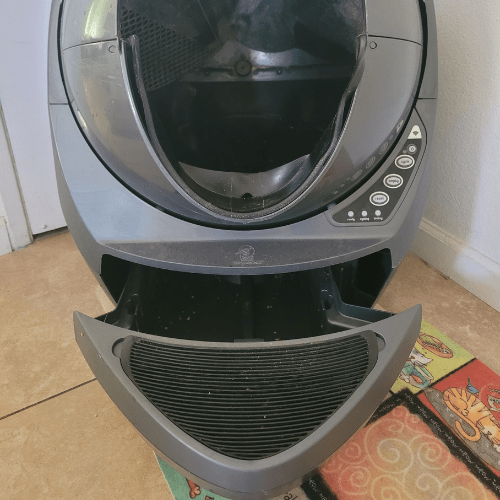 Litter Robot 3 Front View
